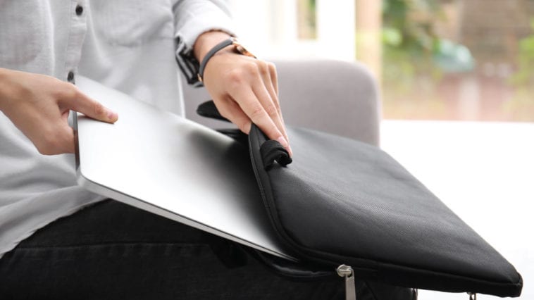 15 Awesomely Geeky Laptop Bags