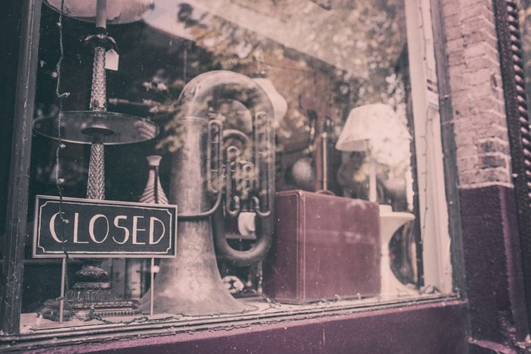 closed storefront photo